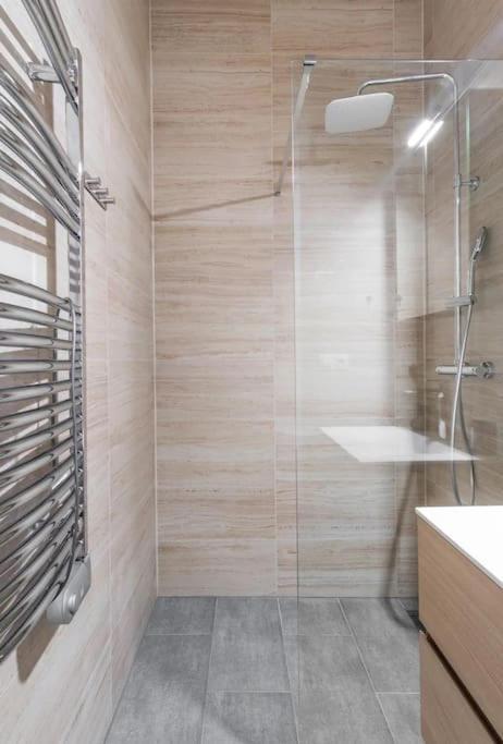 Helen Homestay Prague Palmovka Εξωτερικό φωτογραφία